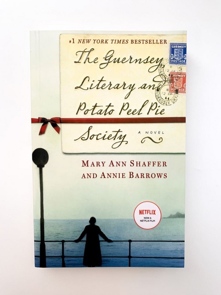 Shaffer "The Guernsey Literary and Potato Peel Pie Society" / Мэри Шаффер "Клуб любителей книг и пирогов с картофельными очистками"